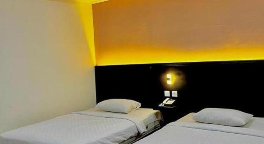Hotel Benteng Bukittinggi Exterior photo