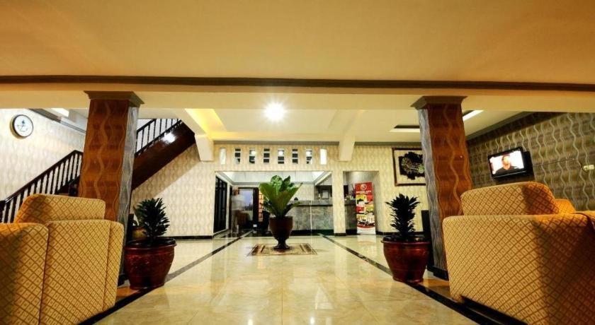 Hotel Benteng Bukittinggi Exterior photo