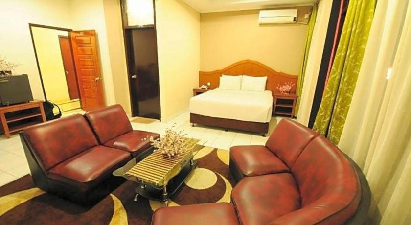 Hotel Benteng Bukittinggi Exterior photo